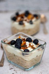 Apple Crumble-Inspired Overnight Oats with Berries & Yoghurt